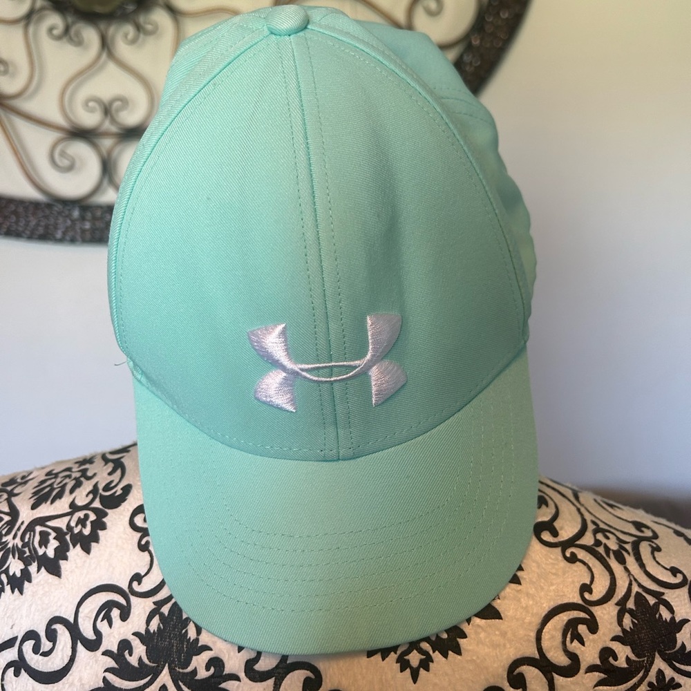 Under Armour hat